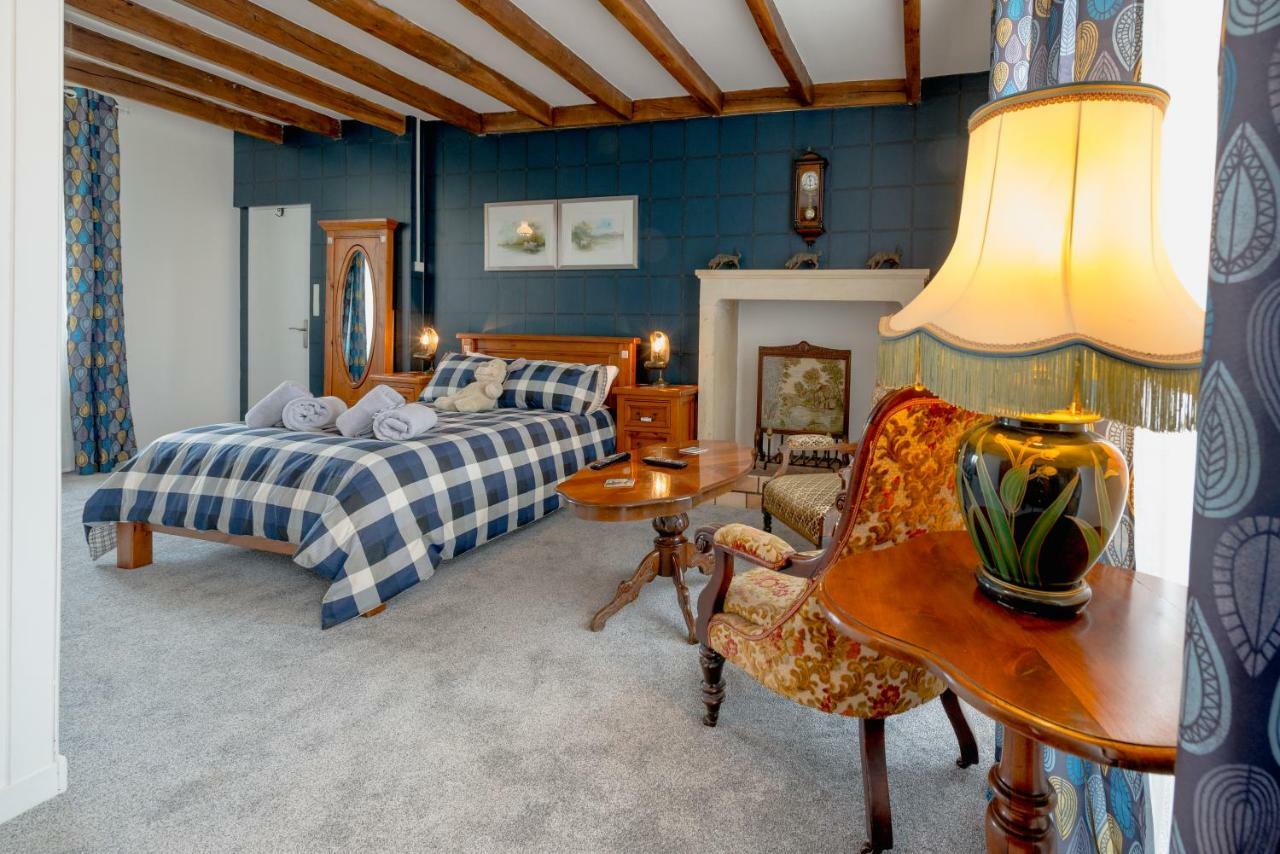 Auberge Du Noyer Londigny Esterno foto