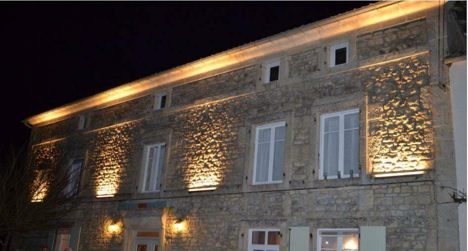 Auberge Du Noyer Londigny Esterno foto