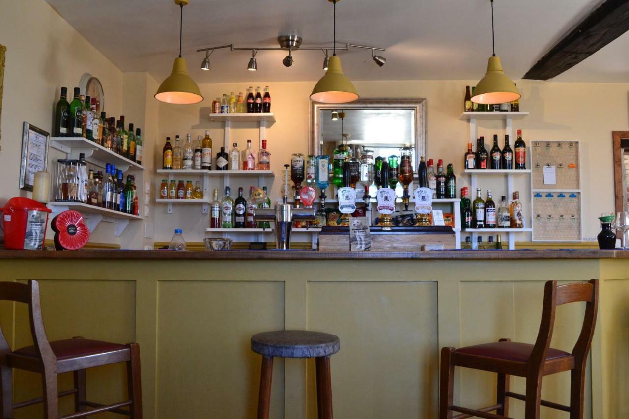 Auberge Du Noyer Londigny Esterno foto