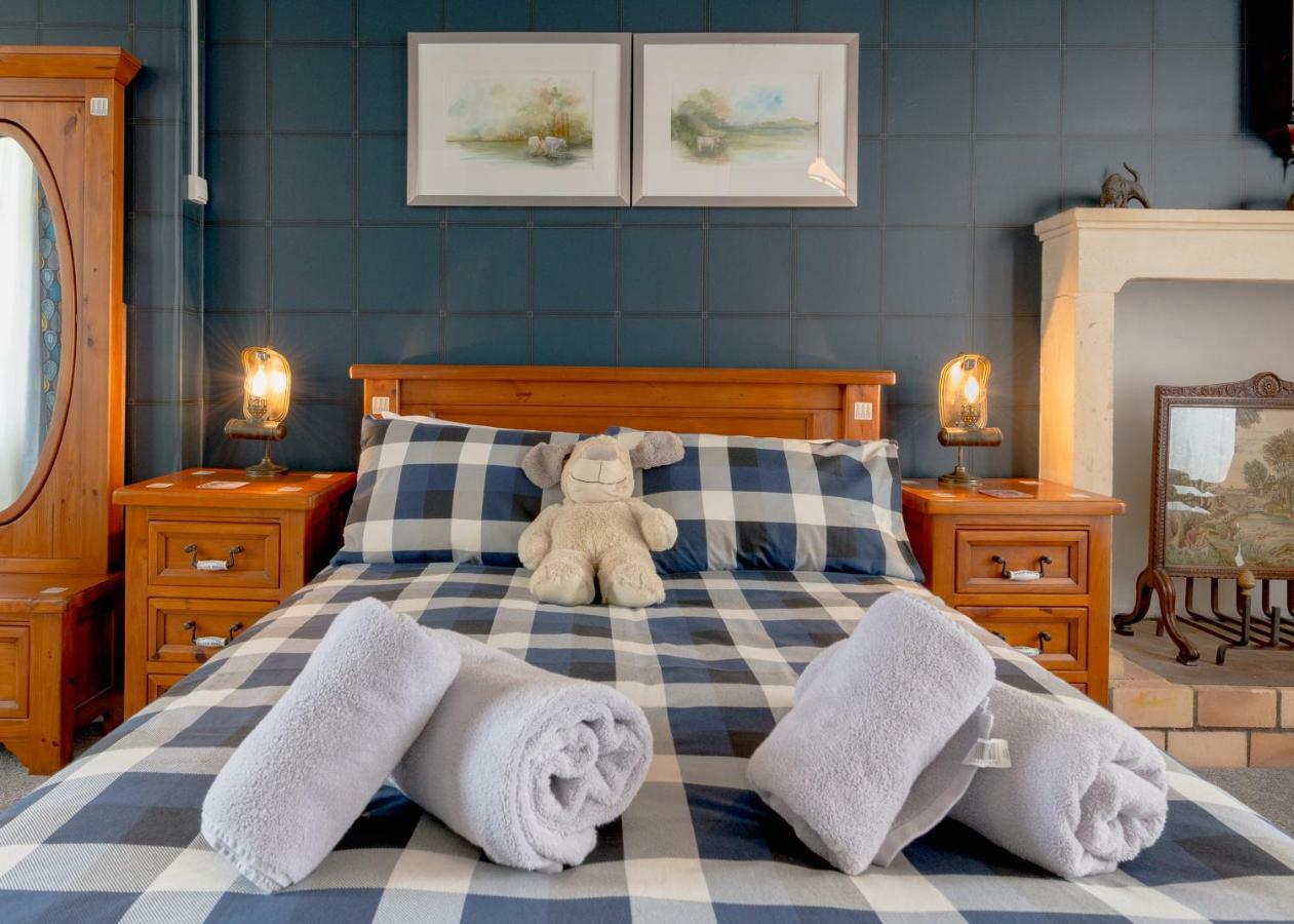Auberge Du Noyer Londigny Esterno foto